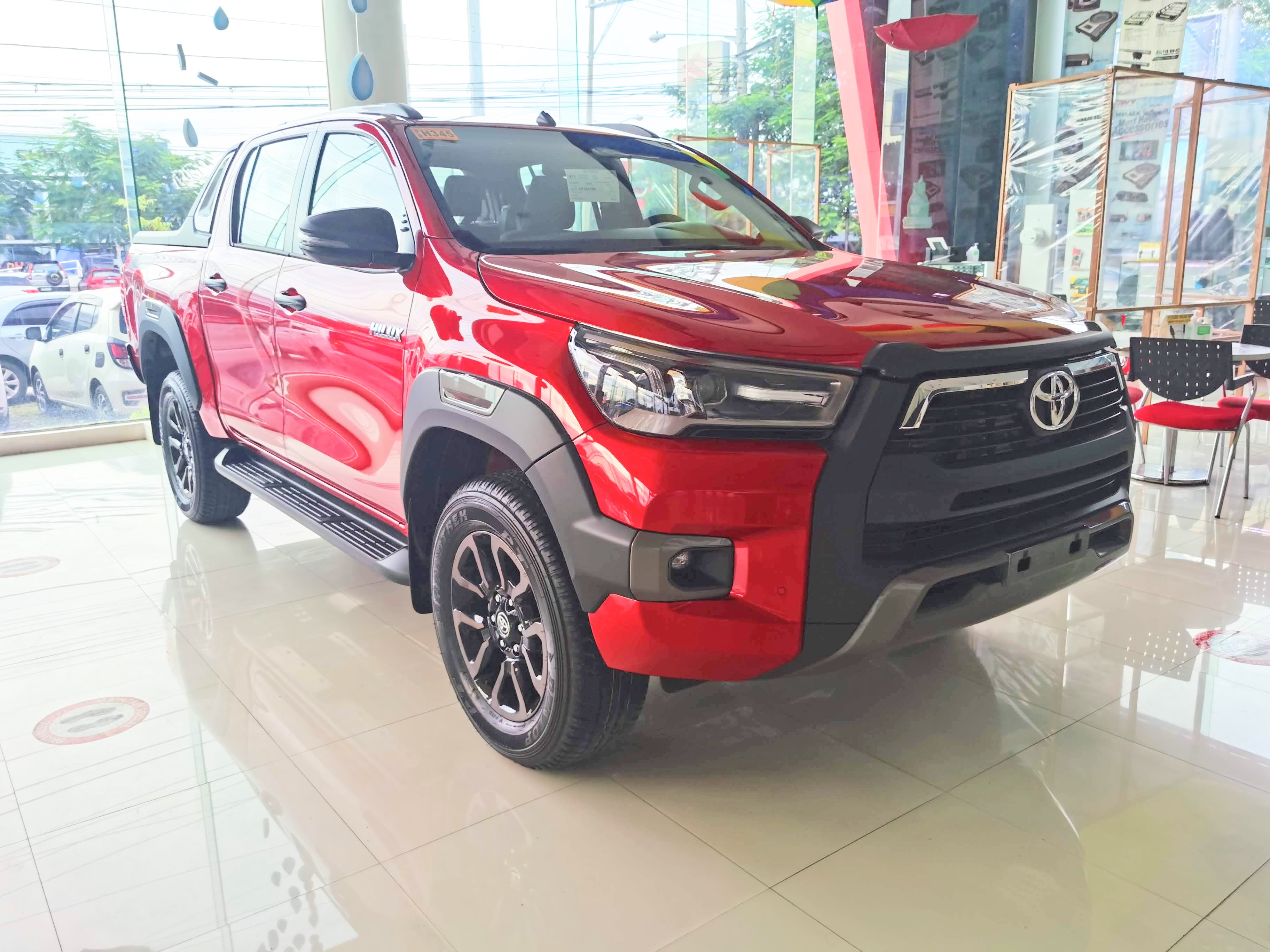 Toyota Hilux Conquest - Emotional Red